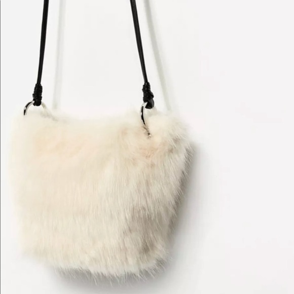 Zara faux fur crossbody bag - Picture 2 of 5